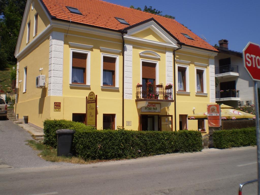 Apartments Petar Pan Krapinske Toplice Værelse billede